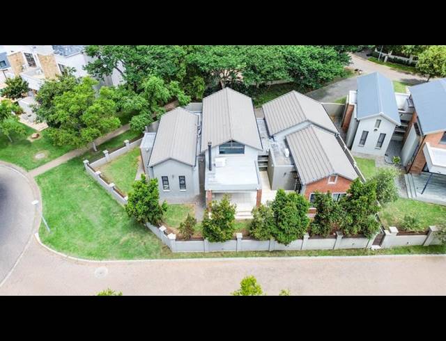 3 BEDROOM HOUSE FOR SALE IN COPPERLEAF ESTATE